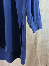 Load image into Gallery viewer, French Blue Cotton Pullover Work Shirt c. 1950s
