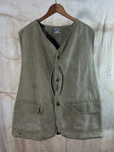 Load image into Gallery viewer, Hinson Half Moon Hunting Vest c. 1940s-50s
